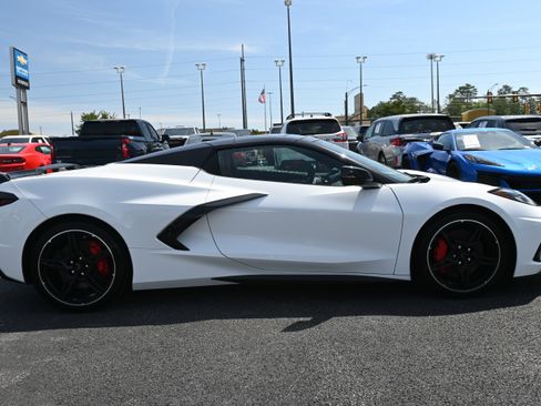 Used 2022 Chevrolet Corvette Stingray Preferred Conv w/ Z51 Performance Package image 15