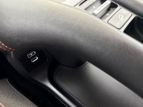 Certified 2025 Honda HR-V Sport image 28