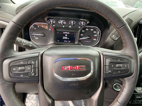 Used 2022 GMC Sierra 2500 AT4 w/ AT4 Preferred Package image 20