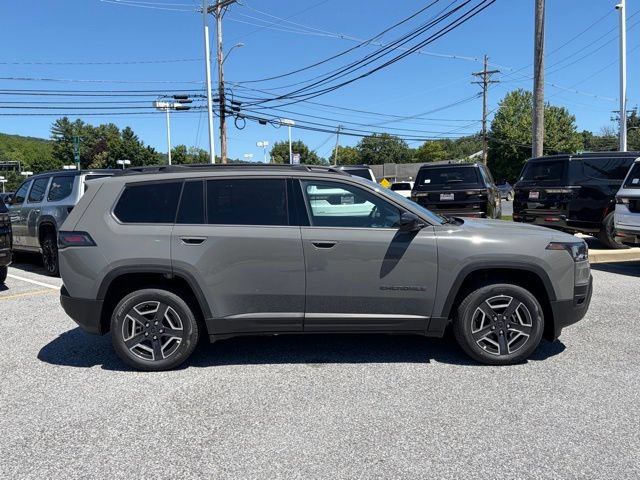 New 2026 Jeep Cherokee Laredo AWD/4WD image 7