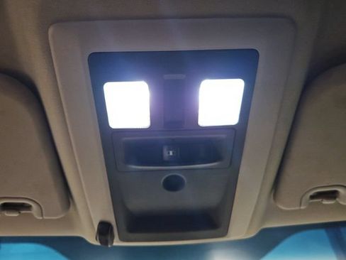 Used 2011 RAM 3500 SLT w/ Protection Group AWD/4WD image 3