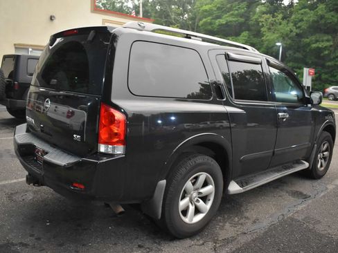 Used 2010 Nissan Armada SE AWD/4WD image 3