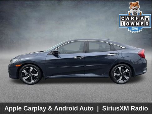 Used 2017 Honda Civic Touring image 5