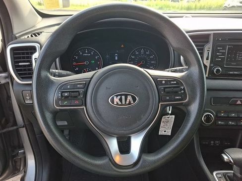 Used 2019 Kia Sportage LX FWD image 14