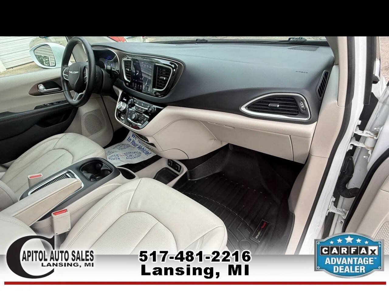 Used 2018 Chrysler Pacifica Touring-L Plus w/ Tire & Wheel Group FWD image 28