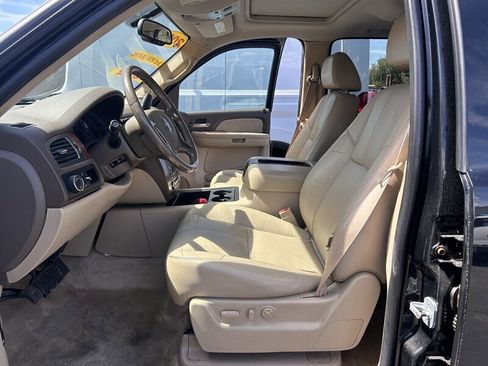 Used 2007 GMC Yukon SLT w/ SLT Preferred Equipment Group image 25