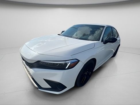 Used 2023 Honda Civic Sport image 13