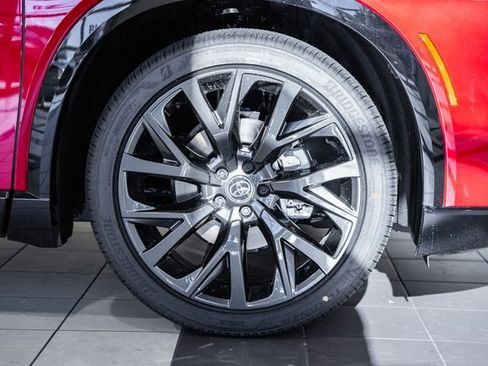 New 2026 Toyota Crown Signia image 18