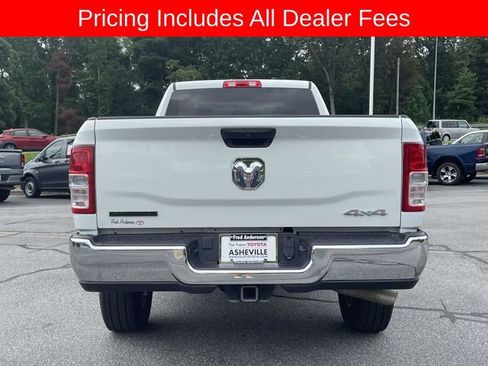 Used 2024 RAM 3500 Big Horn AWD/4WD image 4