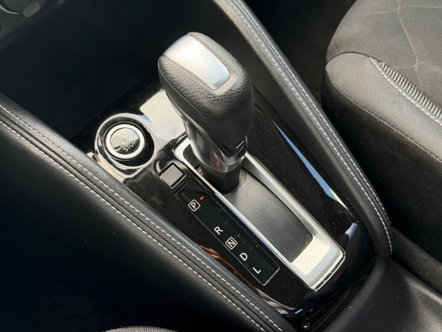Used 2019 Nissan Kicks SV FWD image 25