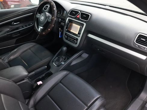 Used 2012 Volkswagen Eos Komfort FWD image 21
