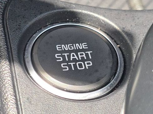 Used 2025 Kia K4 FWD image 32