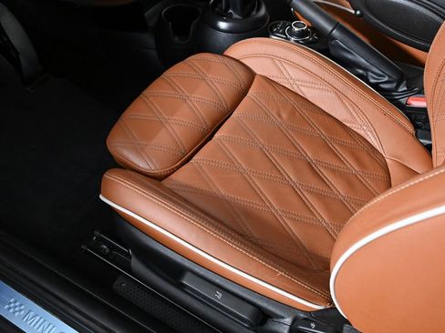 Certified 2024 MINI Cooper S image 25