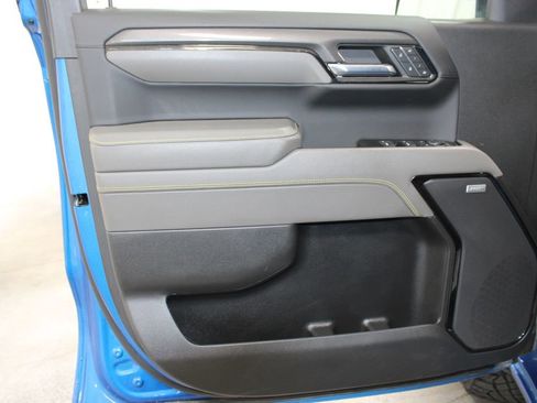 Used 2024 Chevrolet Silverado 1500 ZR2 w/ Technology Package image 53