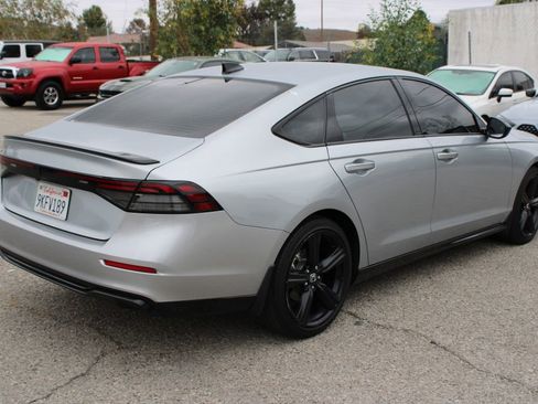 Used 2024 Honda Accord Sport image 4