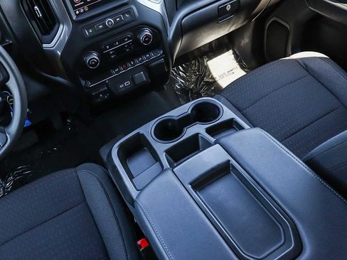 Used 2023 Chevrolet Silverado 2500 Custom w/ Custom Convenience Package image 19