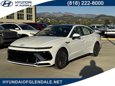 New 2026 Hyundai Sonata Limited FWD image 1