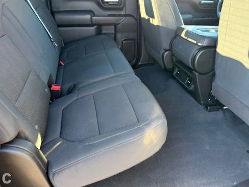 Used 2021 Chevrolet Silverado 1500 Custom image 11
