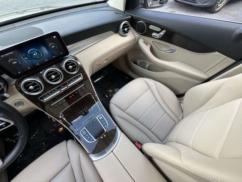 Certified 2021 Mercedes-Benz GLC 300 4MATIC image 14