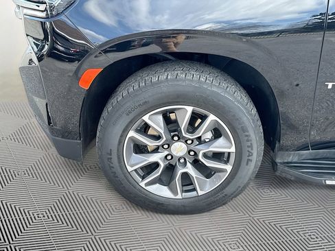 Used 2023 Chevrolet Tahoe LT image 32