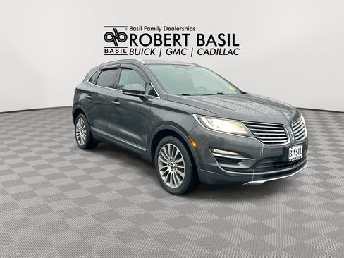 Used 2018 Lincoln MKC Reserve AWD/4WD image 2