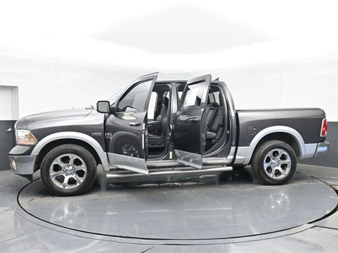 Used 2015 RAM 1500 Laramie image 54