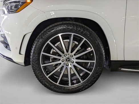Certified 2023 Mercedes-Benz GLS 580 4MATIC image 27