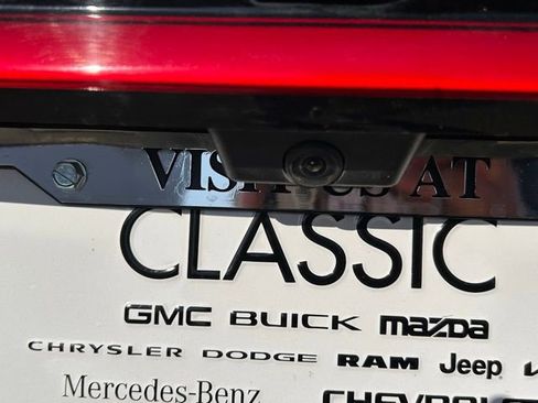 Used 2024 Dodge Durango GT w/ Blacktop Package image 8