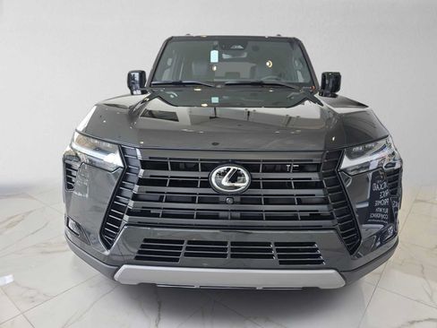 New 2026 Lexus GX 550 AWD/4WD image 8