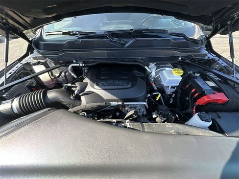 Used 2024 RAM 3500 Big Horn w/ Snow Chief Group image 24