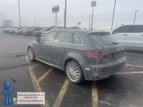 Used 2017 Audi A3 e-tron Premium Plus w/ Technology Package image 3