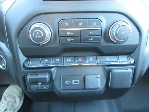 New 2026 Chevrolet Silverado 1500 Custom Trail Boss AWD/4WD image 30