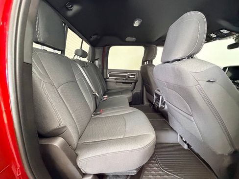 New 2026 RAM 2500 Big Horn AWD/4WD image 8