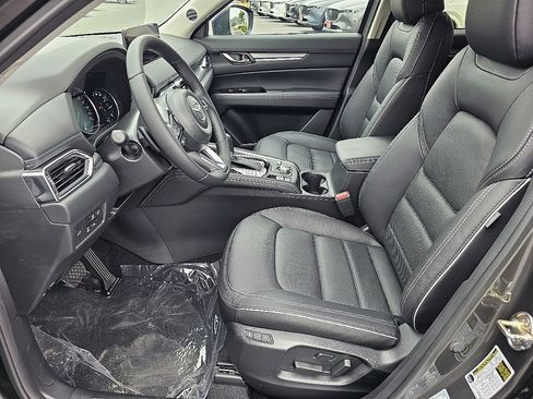 New 2025 MAZDA CX-5 AWD 2.5 S w/ Premium Plus Pkg image 26
