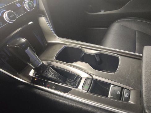 Used 2019 Honda Accord Sport image 26