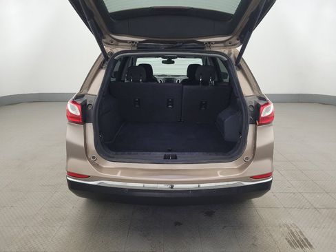 Used 2019 Chevrolet Equinox LT AWD/4WD image 29
