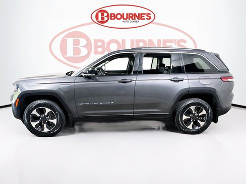 Used 2024 Jeep Grand Cherokee Limited 4xe w/ MOPAR Finishing Package AWD/4WD image 9