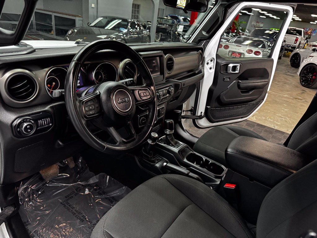 Used 2022 Jeep Gladiator Sport AWD/4WD image 32