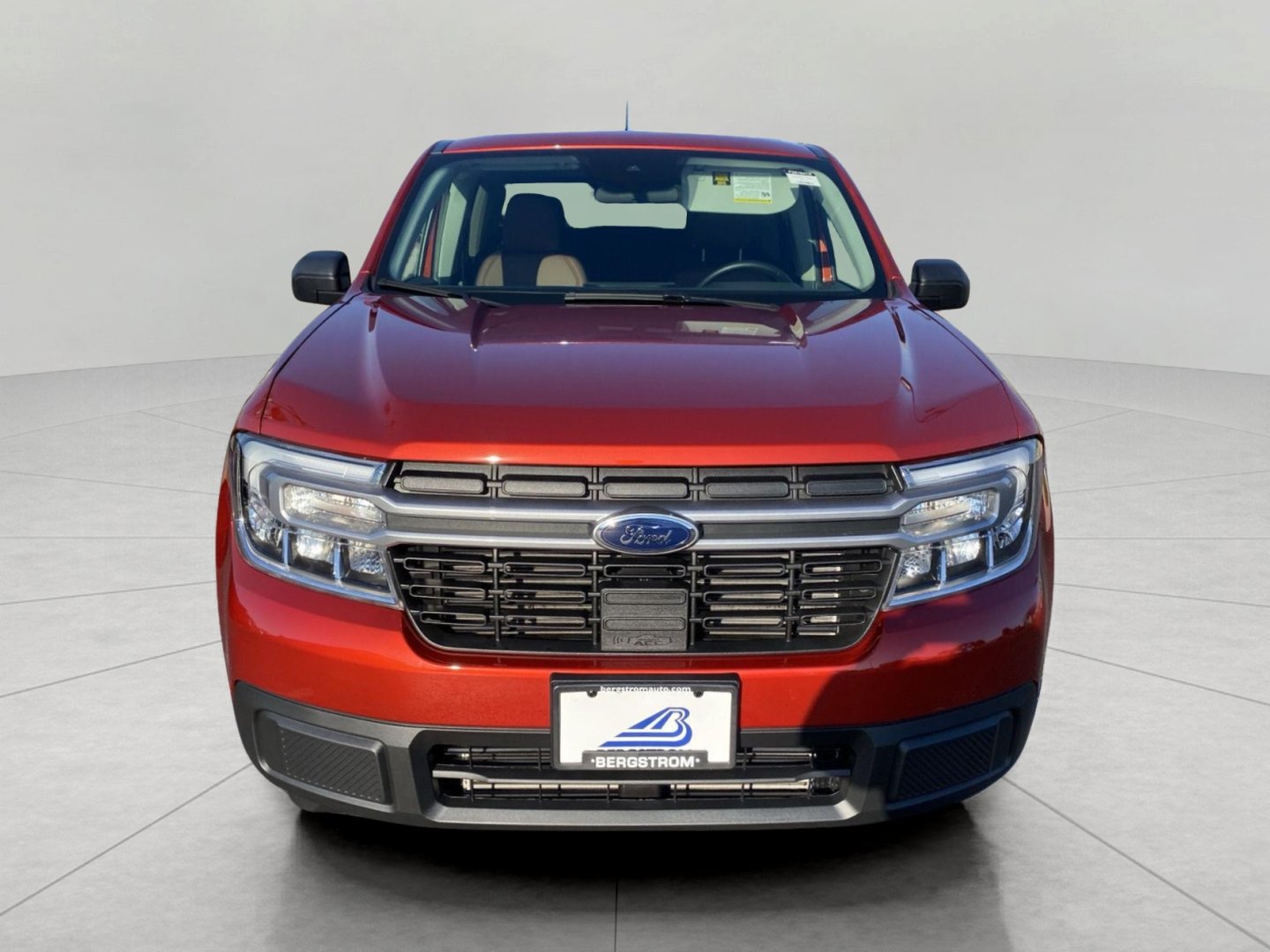 Certified 2024 Ford Maverick Lariat w/ 4K Tow Package AWD/4WD image 3
