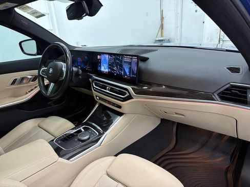 Used 2023 BMW 330i Sedan w/ M Sport Package RWD image 34