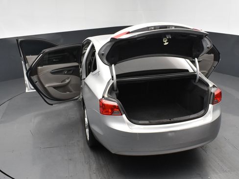 Used 2015 Chevrolet Impala LT image 23