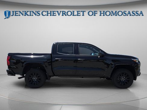 New 2026 Chevrolet Colorado W/T w/ WT Custom Package image 3