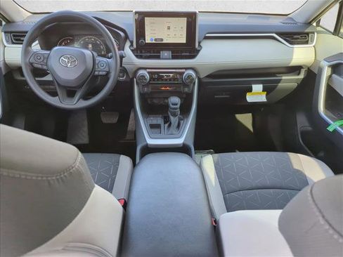 Used 2025 Toyota RAV4 XLE w/ Convenience Package FWD image 27