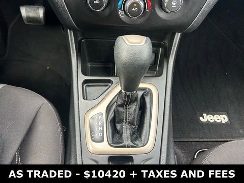 Used 2017 Jeep Cherokee Sport image 24