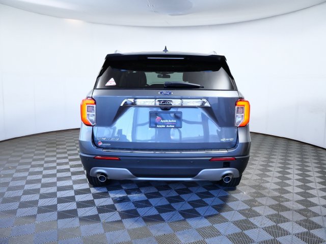 Used 2024 Ford Explorer Limited w/ Equipment Group 301A AWD/4WD image 5