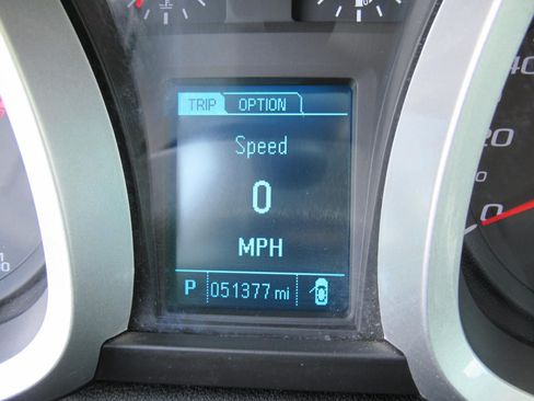 Used 2016 Chevrolet Equinox LTZ w/ Enhanced Convenience Package FWD image 25