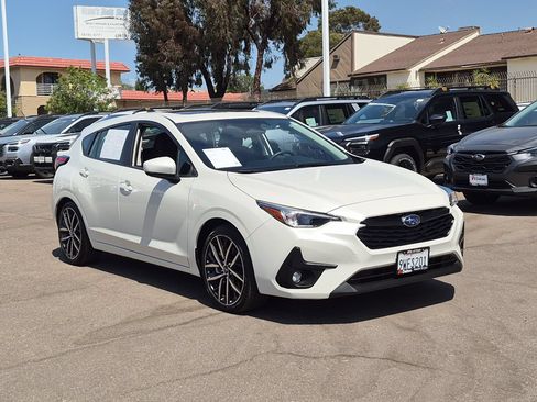 Certified 2025 Subaru Impreza 2.0i Sport AWD/4WD image 2