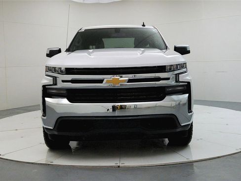Used 2022 Chevrolet Silverado 1500 LT image 2