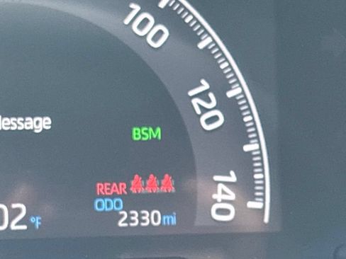 Used 2025 Toyota RAV4 XLE Premium w/ Weather Package AWD/4WD image 25
