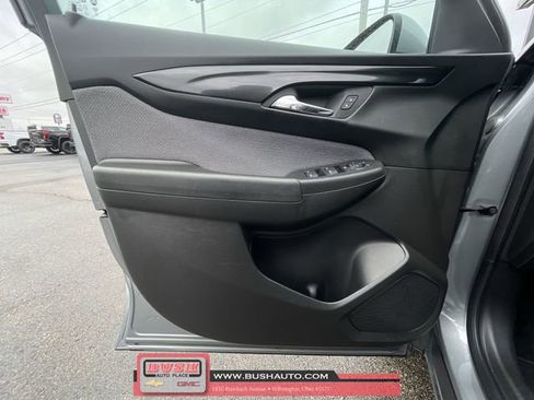 Used 2025 Chevrolet TrailBlazer LT image 22